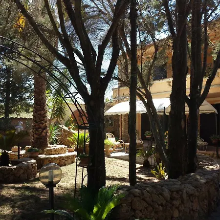 Pedras Bed & Breakfast